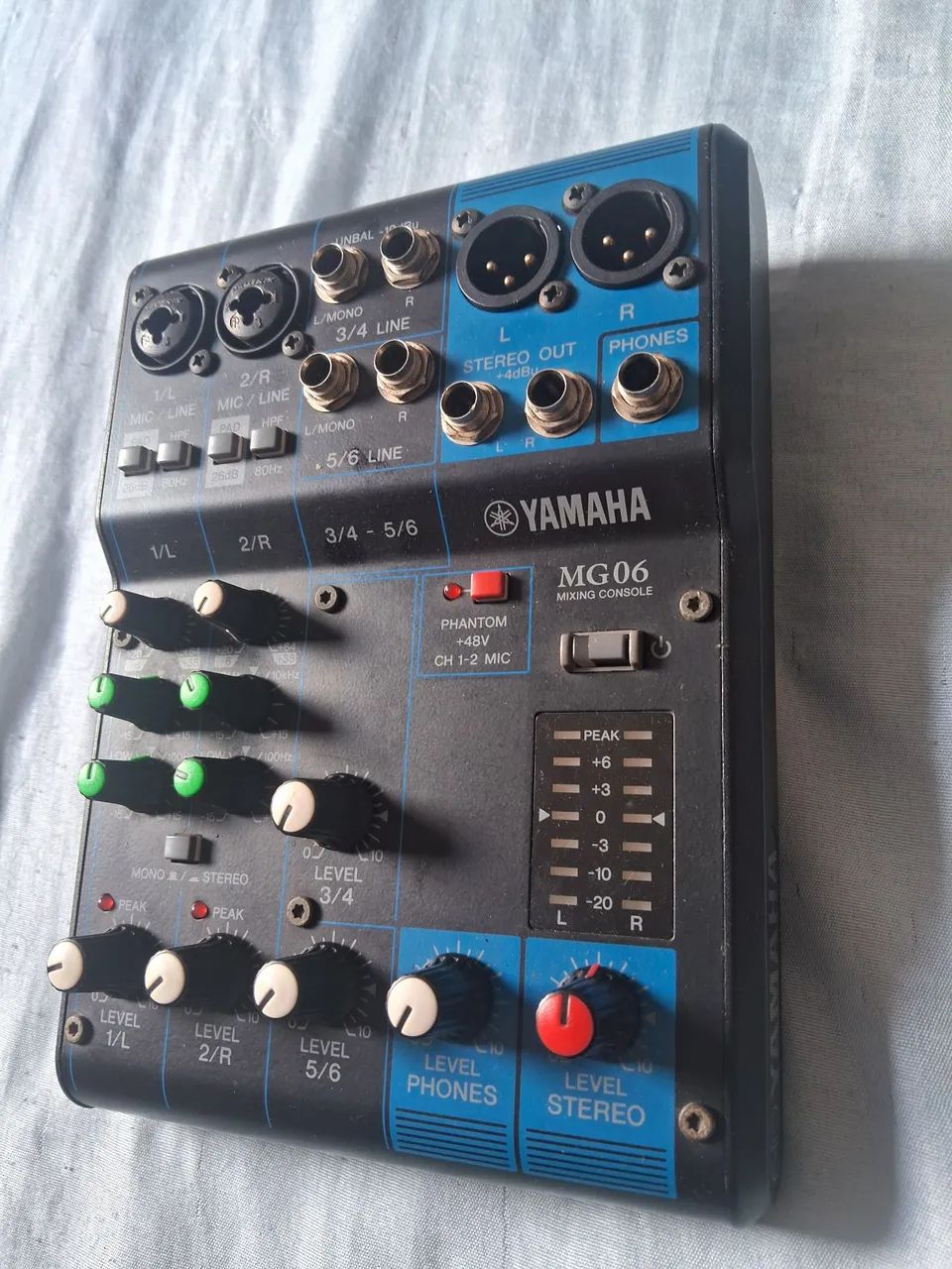 Mesa de Som Yamaha MG06 - Foto 5