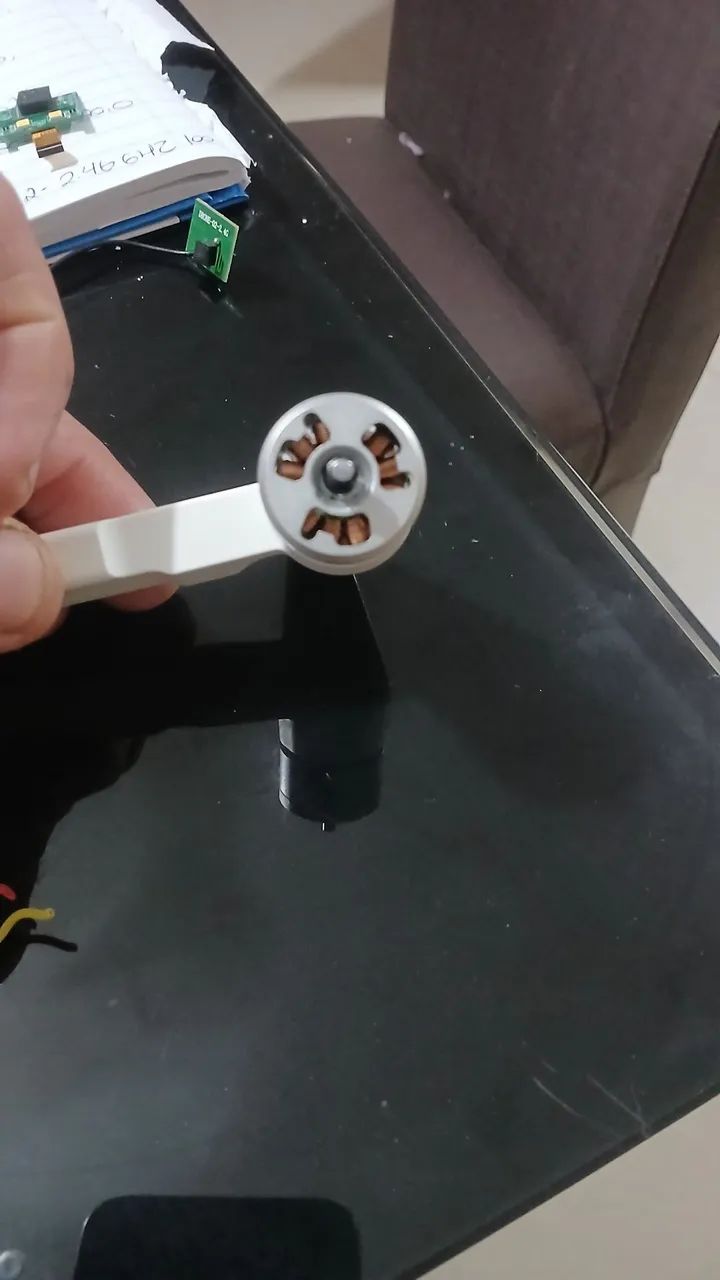 Braço dianteiro direito drone fimi x8 se 2022 - Foto 2