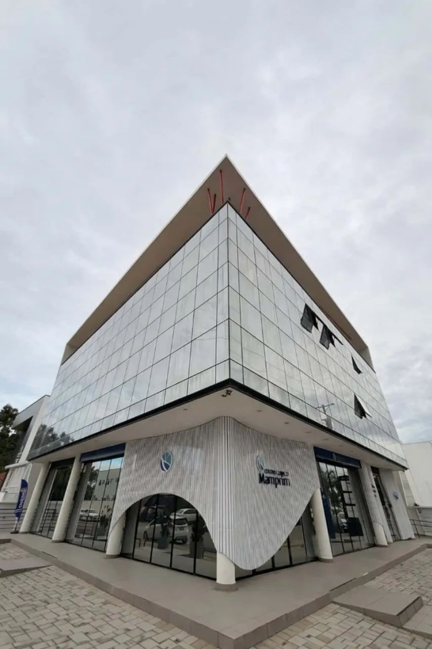SALA AÉREA NO EDIFÍCIO SATTO III - SALA 17 com 47,83 m2