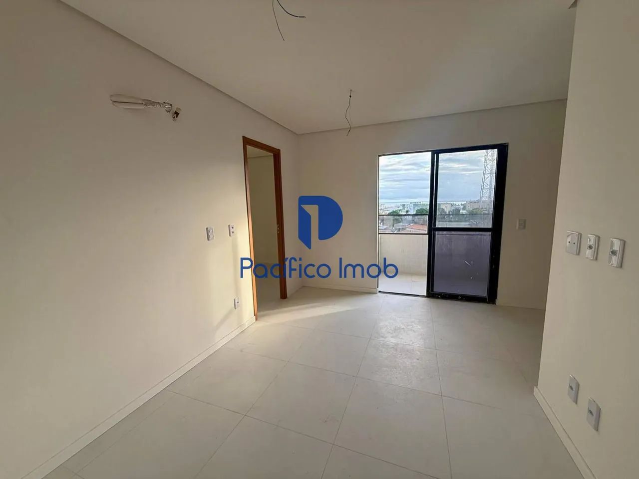 Apartamento com 1 Quarto e 1 Suíte à Venda na Pajuçara, Maceió