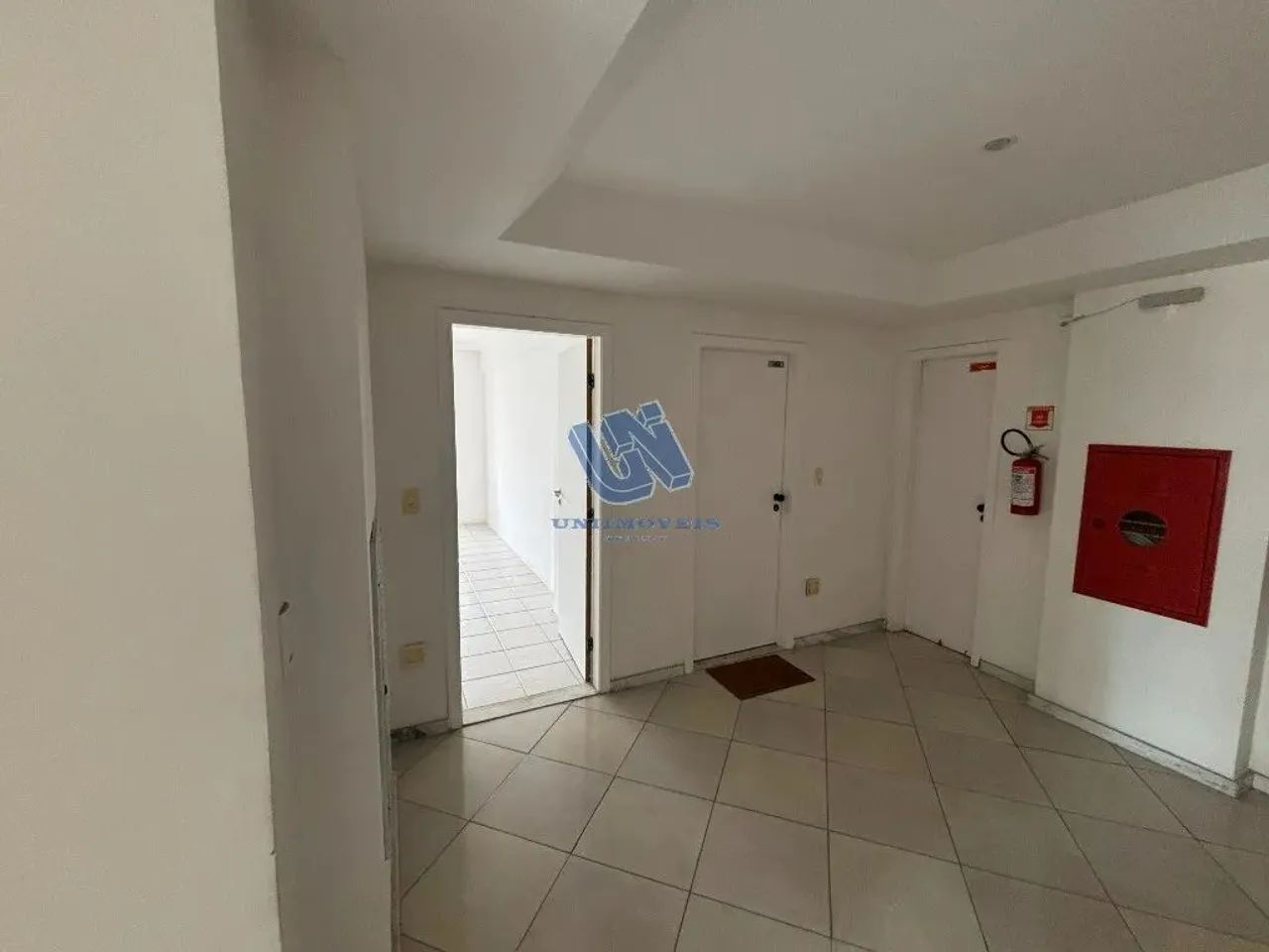 Apartamento quarto e sala com varanda 50m² no Caminho das Arvores - Foto 5