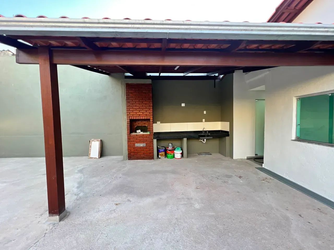 Casa com 4 quartos sendo 1 suíte 4 banheiros 2 vagas - Foto 3
