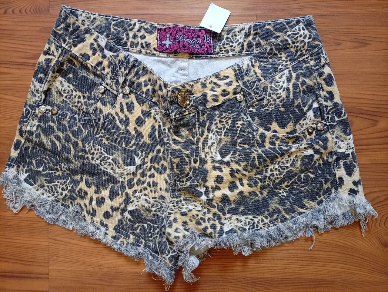 Short jeans oncinha 38 - Foto 2