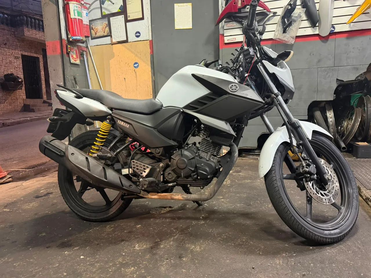 Vendo fezer 150 2016 aceito troca    - Foto 4
