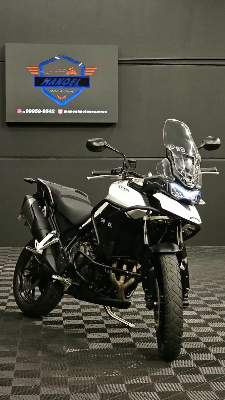 TIGER 900