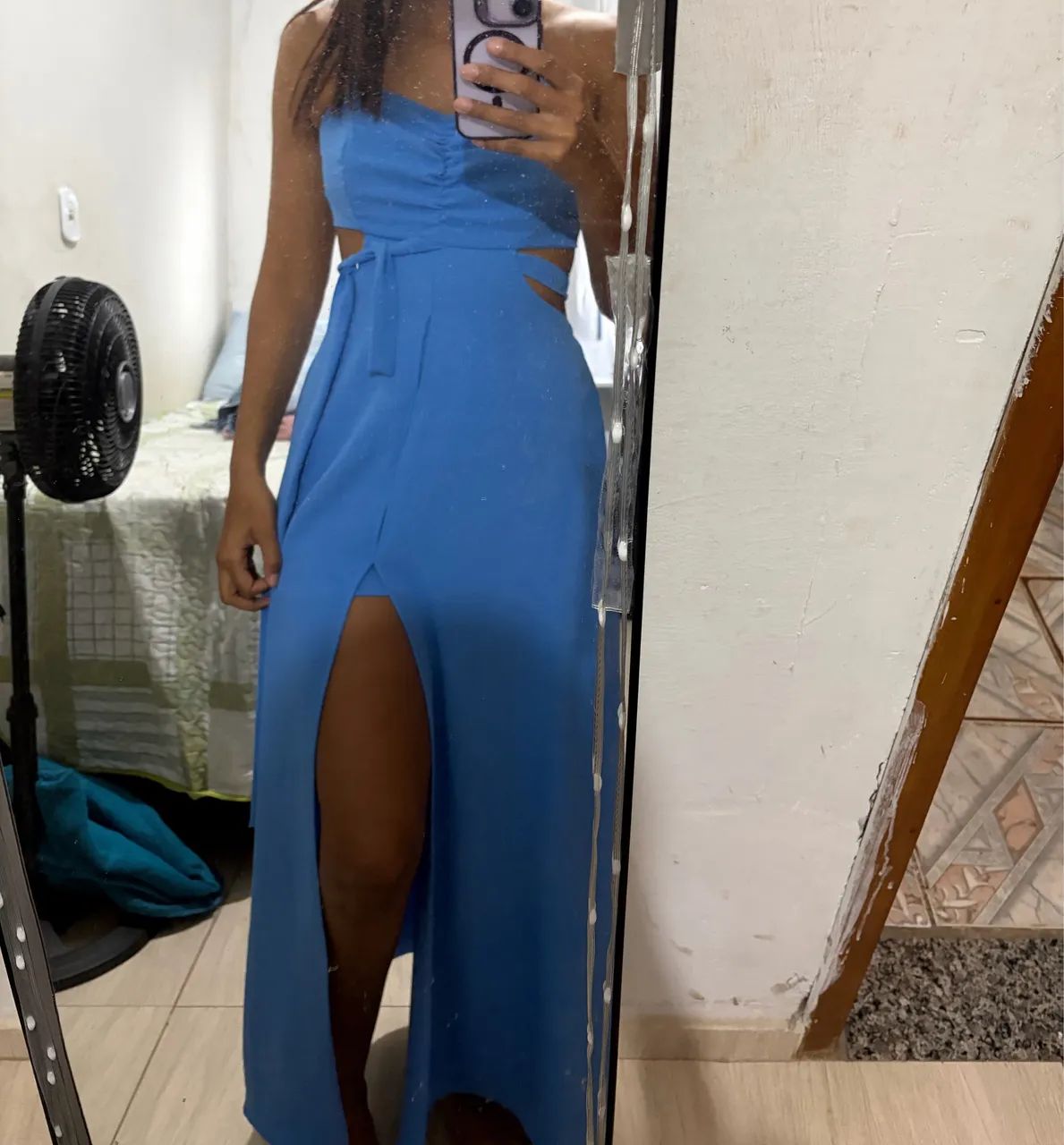 Vestido azul com fenda - Foto 3
