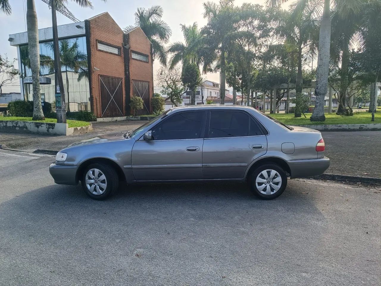 Toyota Corolla XEI 1.8/1.8 Flex 16V Aut. 2002