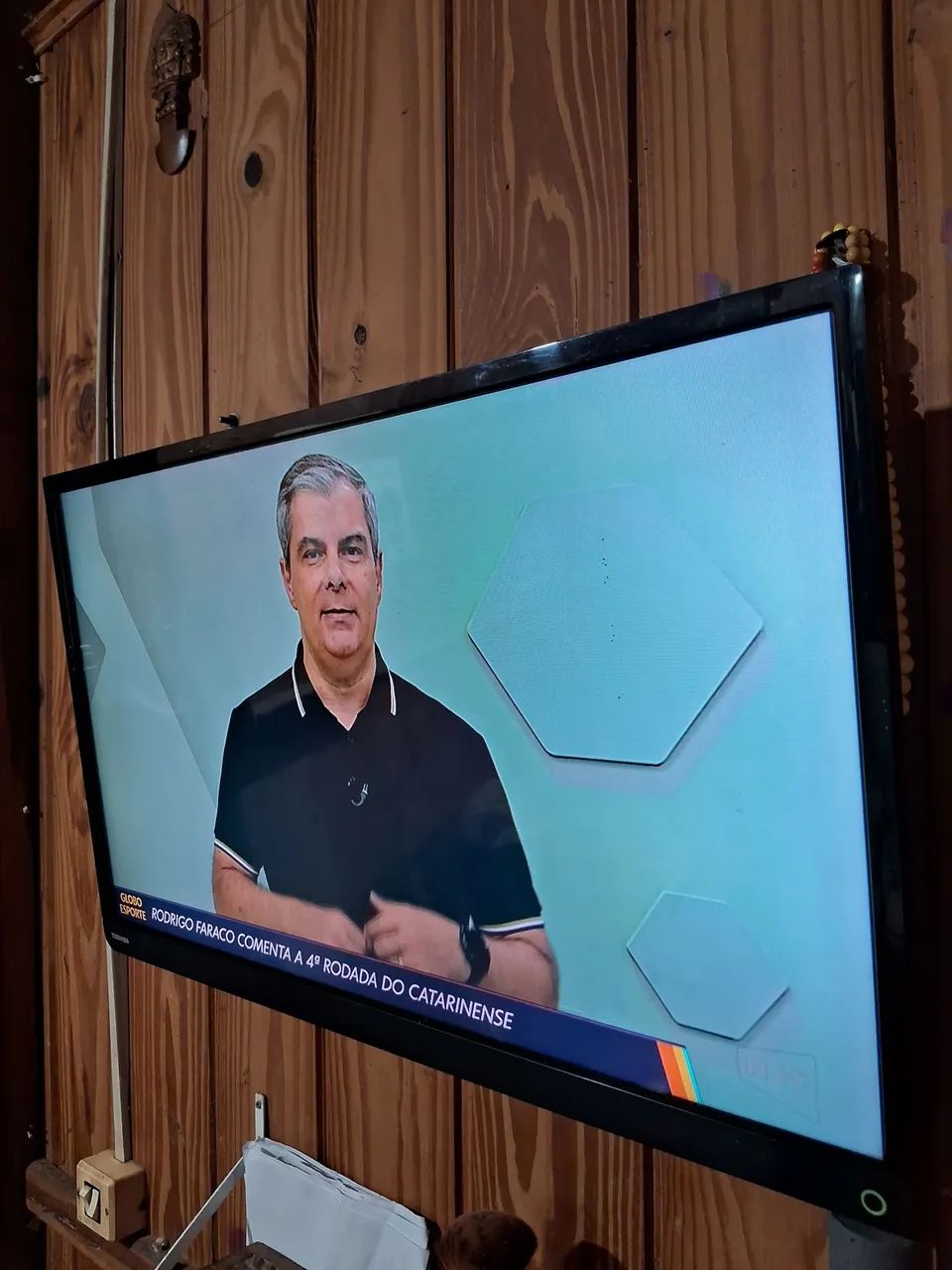 TV Toshiba 32 polegadas  - Foto 3