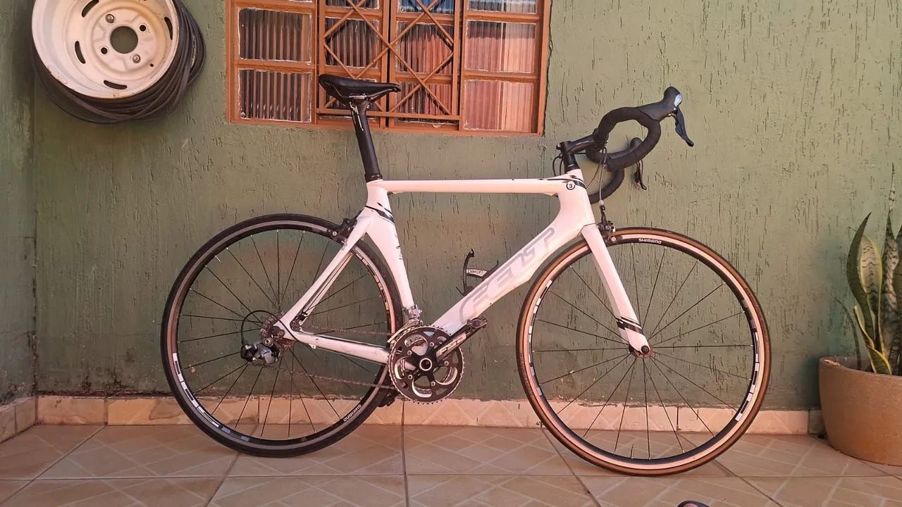 Bicicleta felt com relação ultegra de 11 velocidade - Foto 2