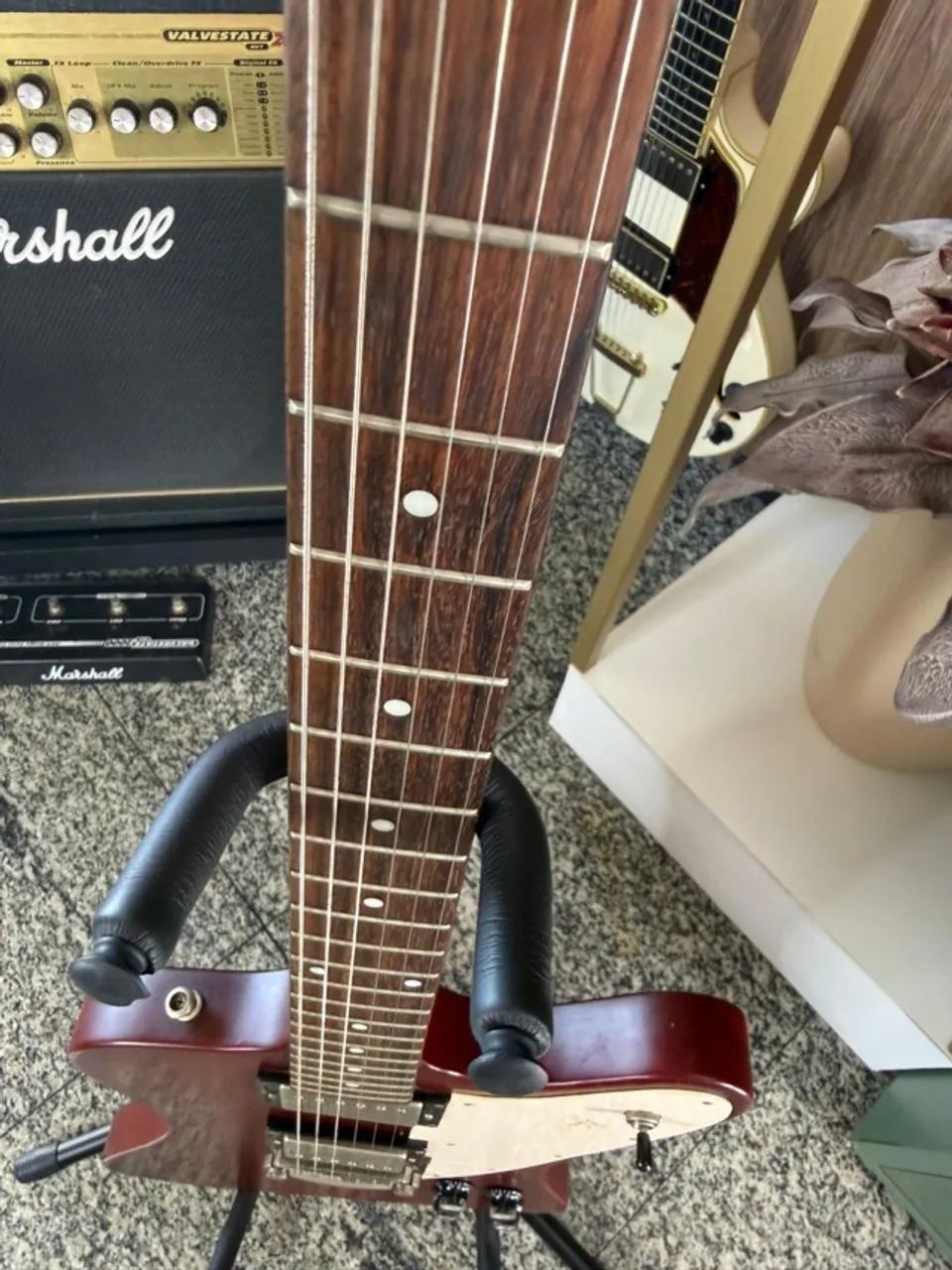 Guitarra Epiphone Firebird Studio Limited Edition - Instrumentos