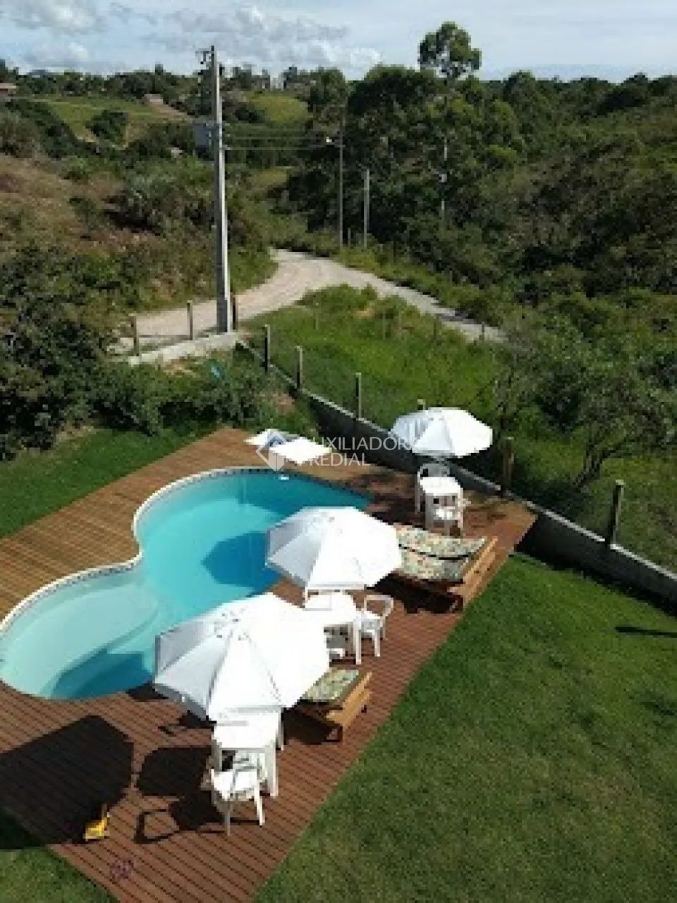 POusada com Piscina Próximo ao Centrinho do Rosa e à Lagoa de Ibiraquera - Foto 2