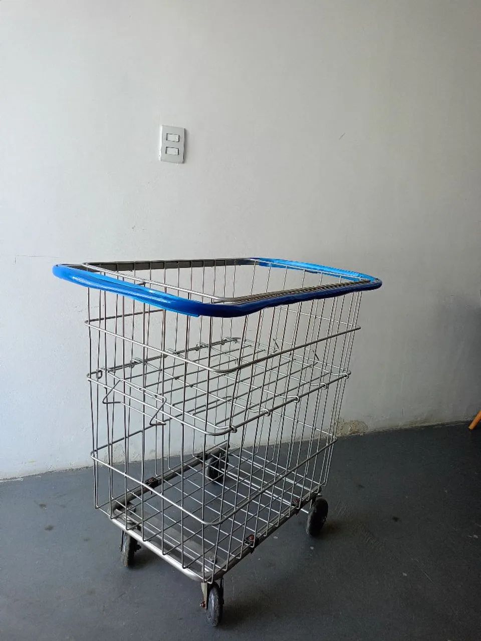 Carrinho para condomínio!
