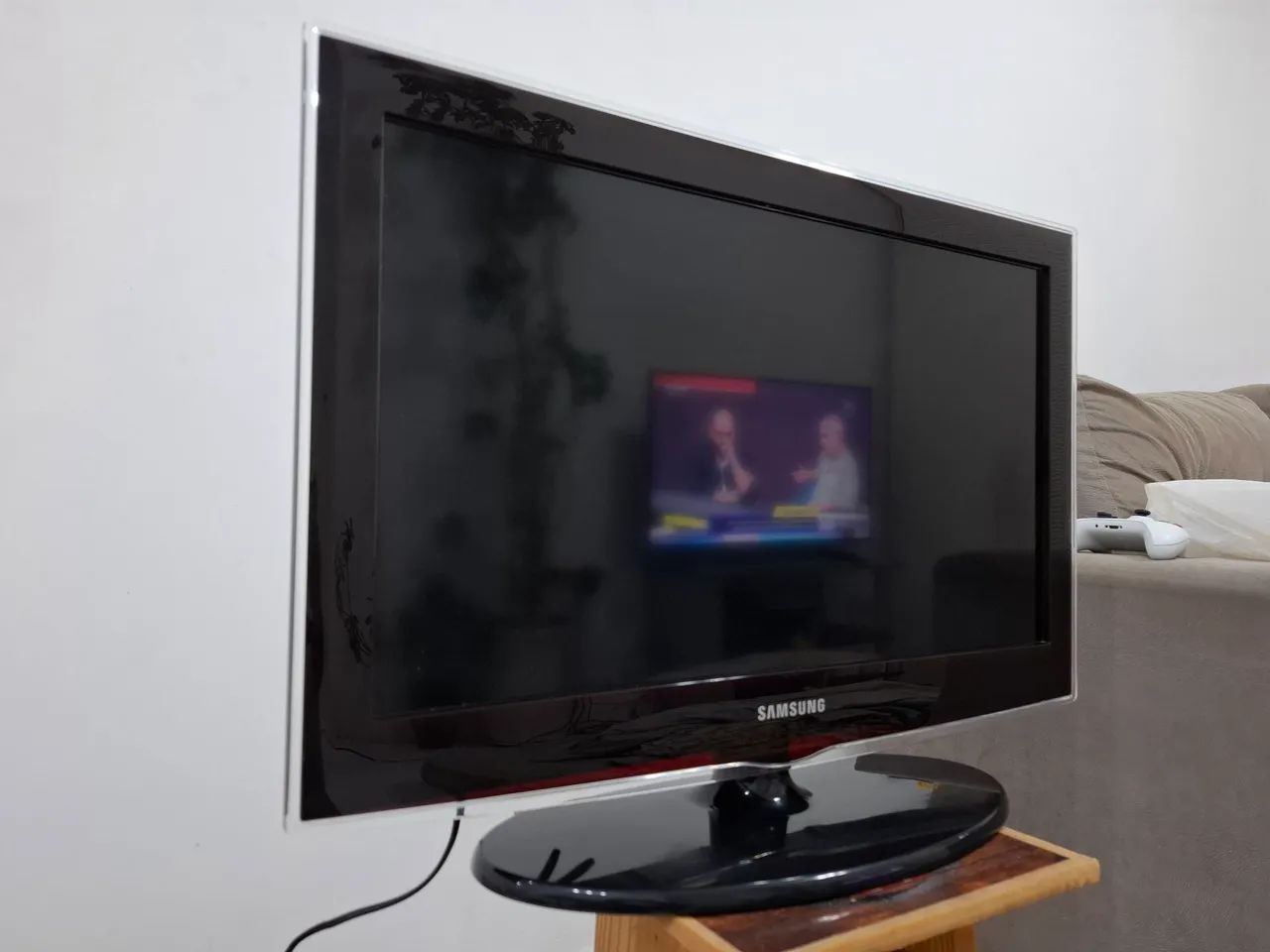 Televisão Samsung 26" HD - Usada (FUNCIONANDO PERFEITAMENTE !!!) - Foto 4