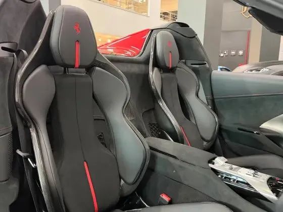 Ferrari 12Cilindri Spider 6.5 V12 830cv, foto 10 de 12