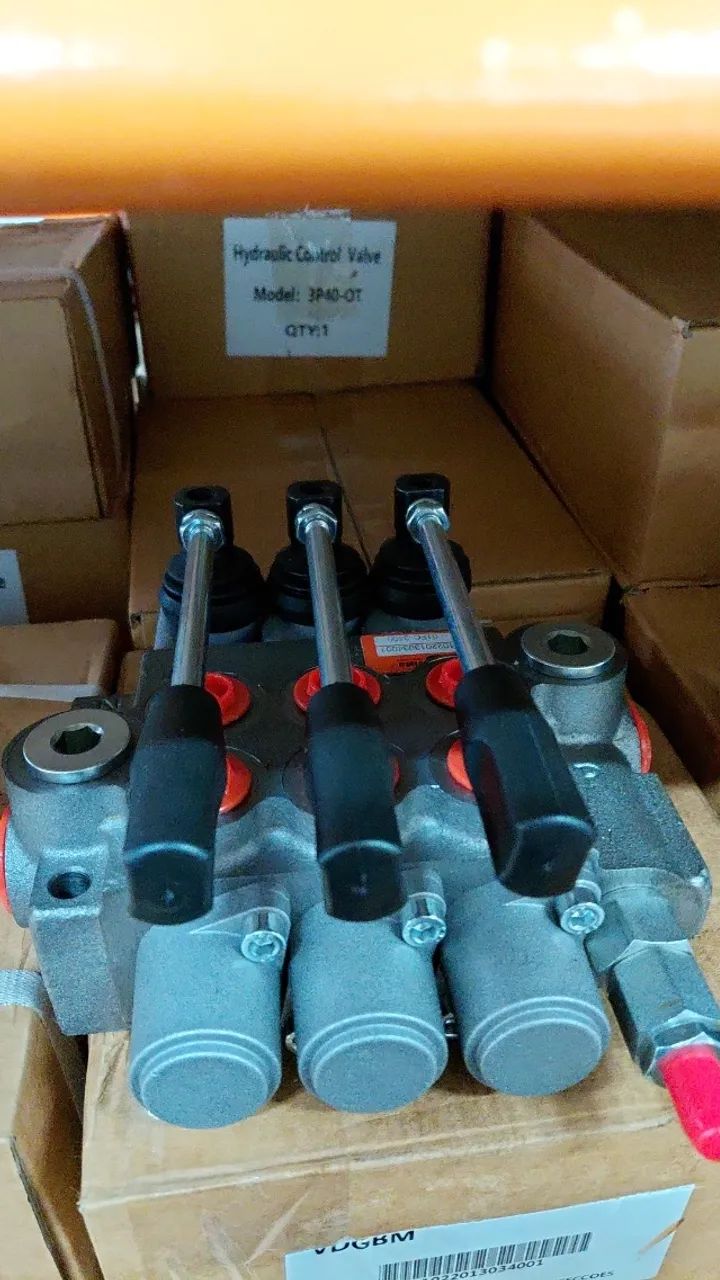 Comandos hidráulicos - Foto 4