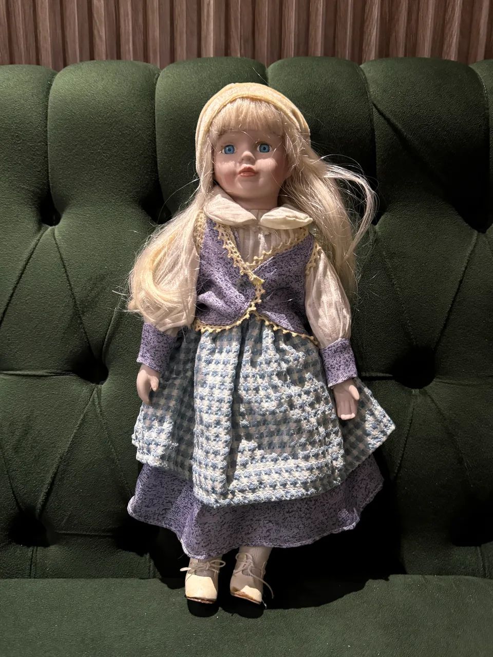 Boneca Porcelana 38cm