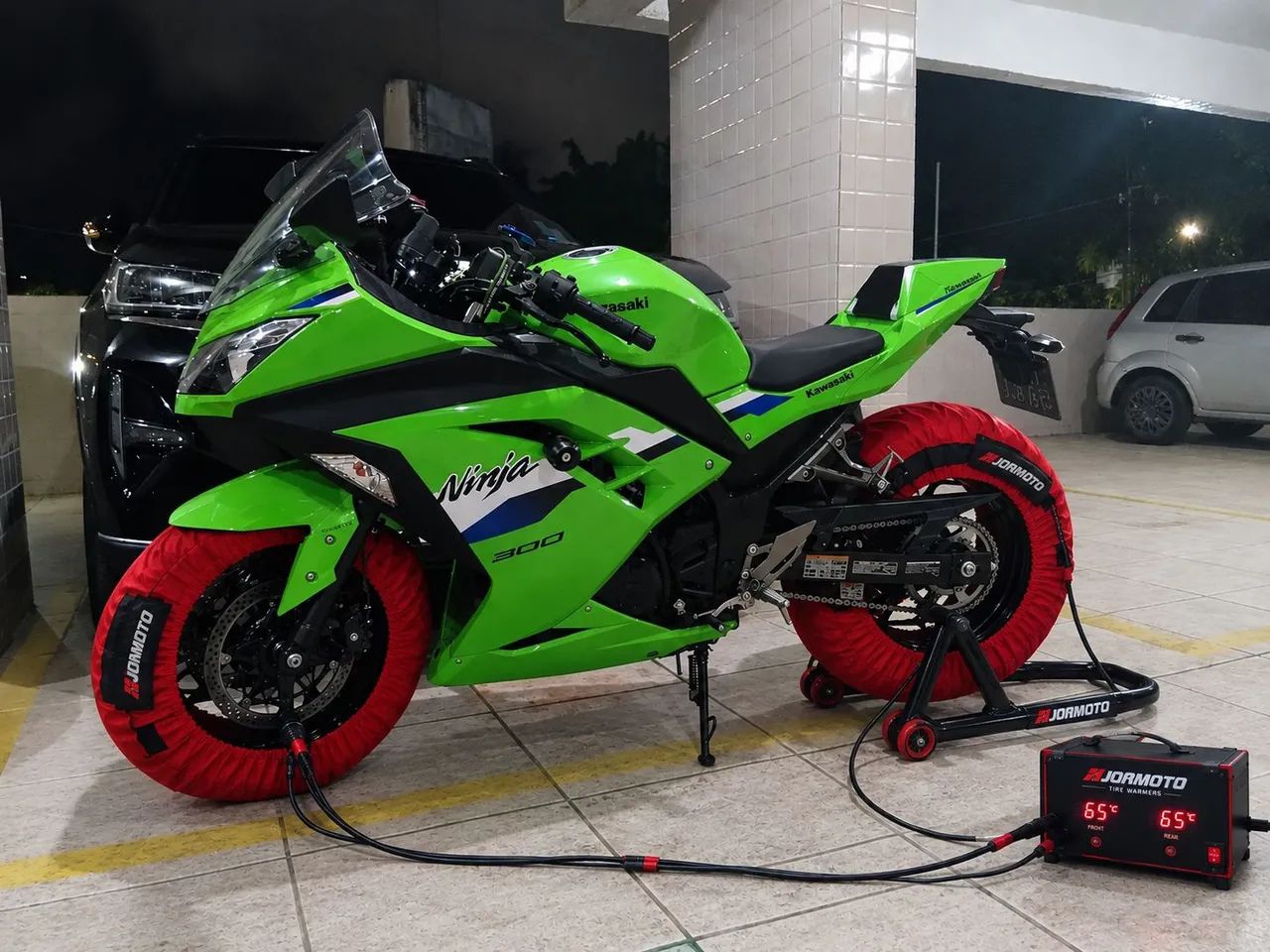 Ninja 300 - 2026 - 898 km  - Foto 3