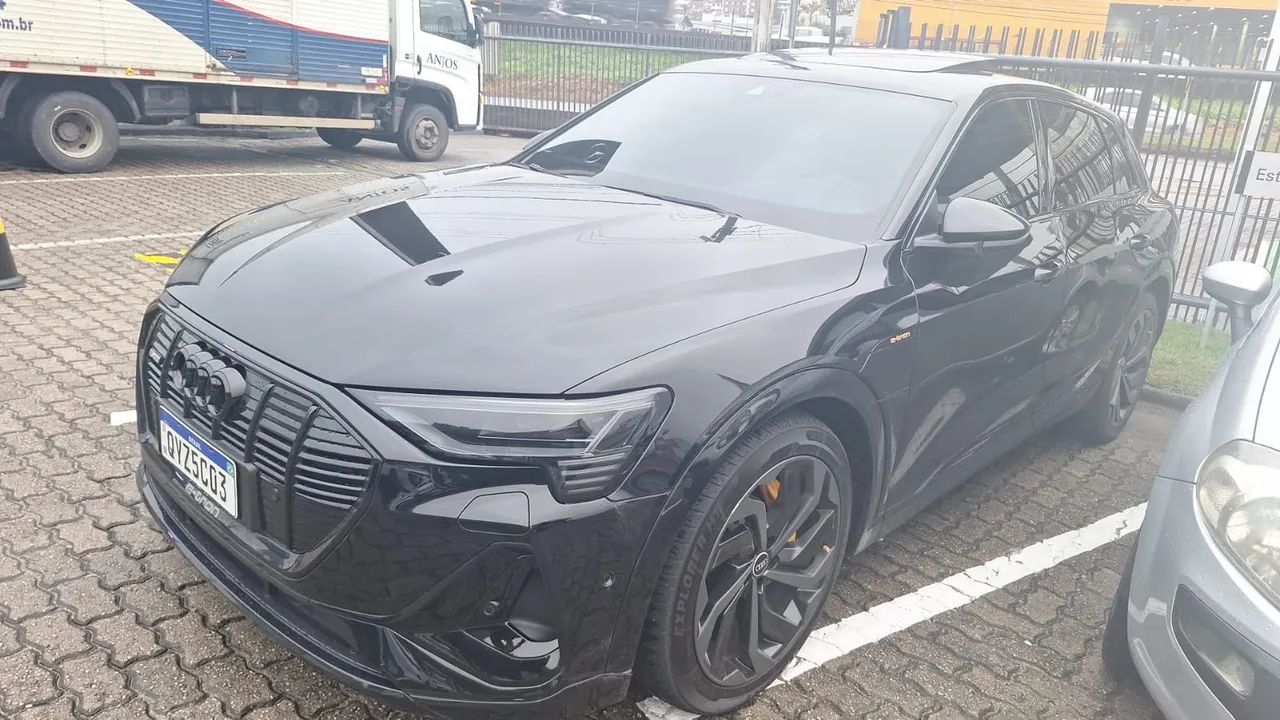 Audi E-Tron Performa. Black Aut. (elétrico) 2021