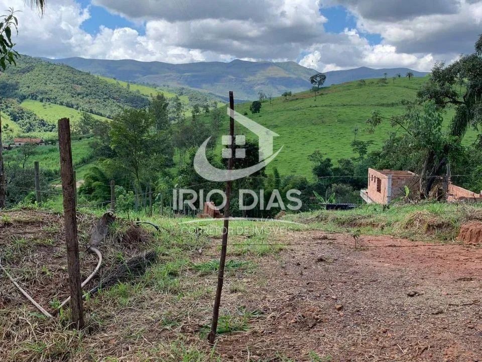 Terreno para Venda em Moeda, Pessegueiro