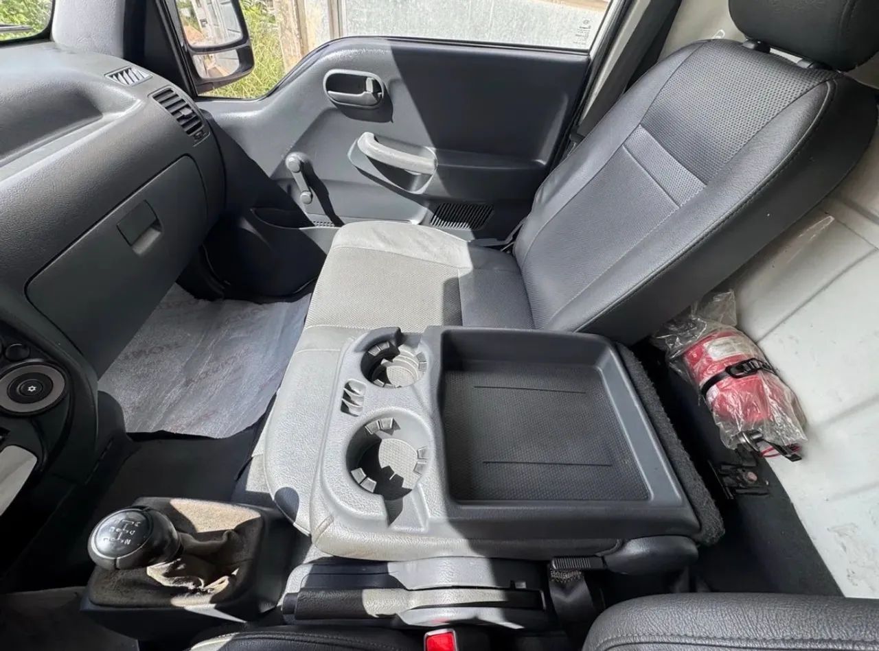 kia bongo 2012 - Foto 4