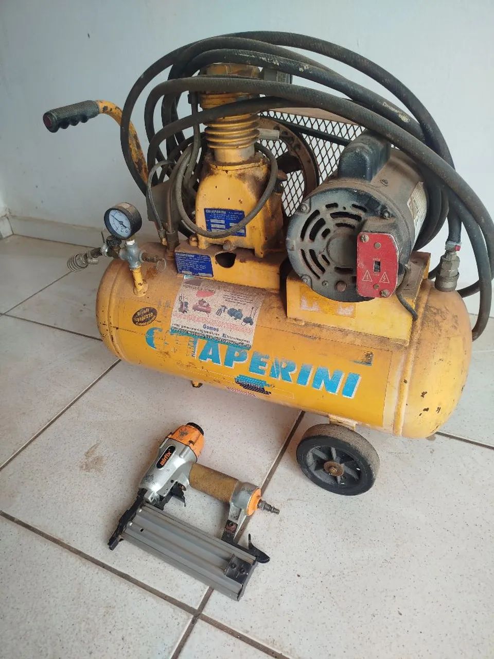 Compressor e pinador 