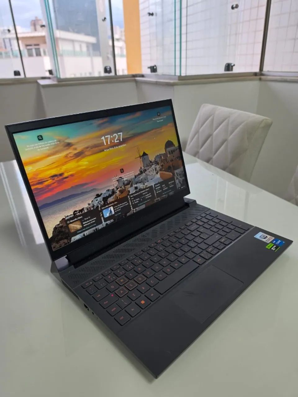 Notebook Dell  Modelo G15 5530 - Foto 3