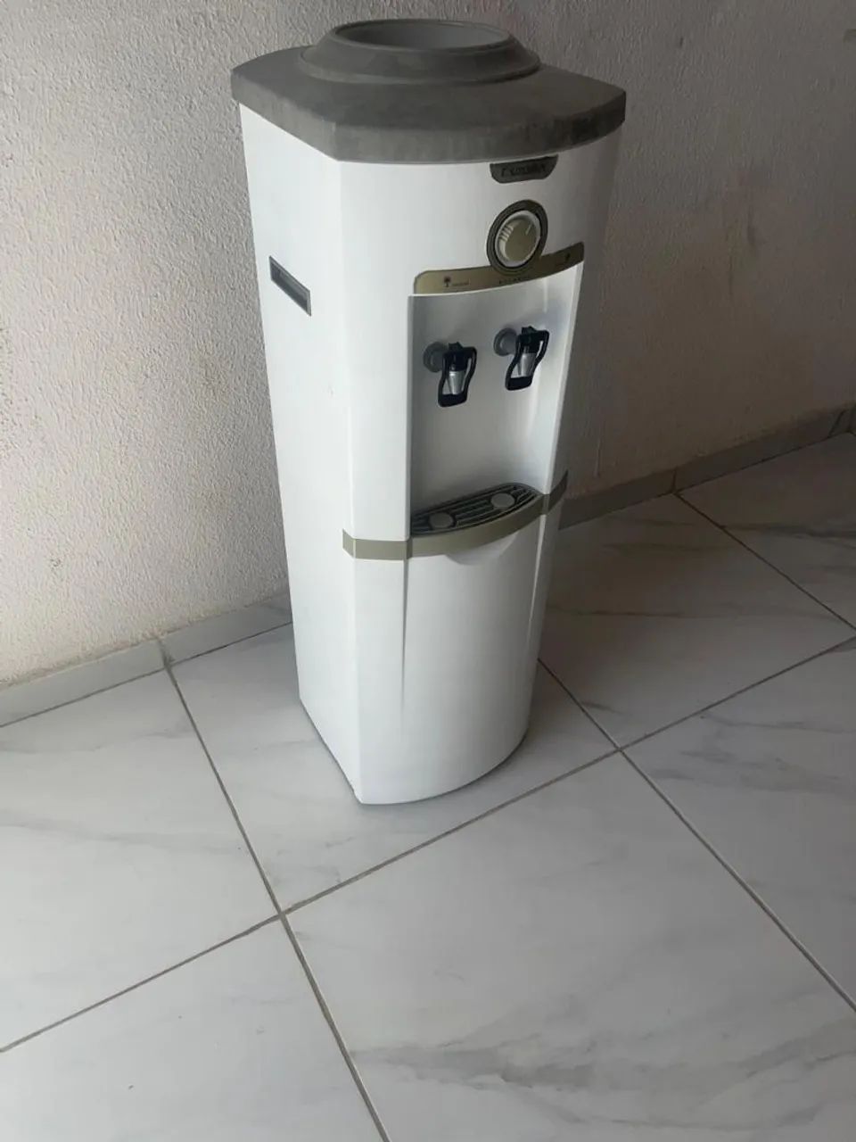 Gelagua Esmaltec  - Foto 2