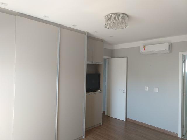 Apt.Edif.Vivart Comp. de Planejados, Ar Cond.Alguns móveis, sacada c/cort.de vidro - Foto 9