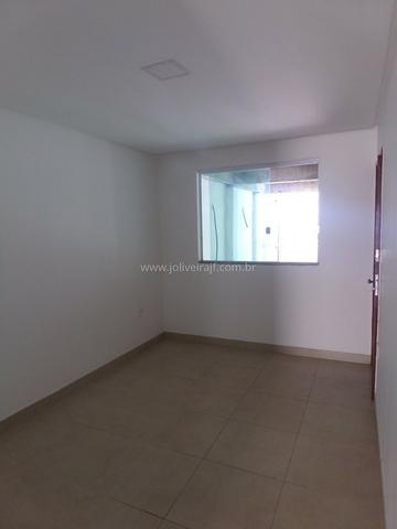 (J1) Casa linear de 2 quartos com suite, 2 vagas, e área externa no Santos Dumont - Foto 4