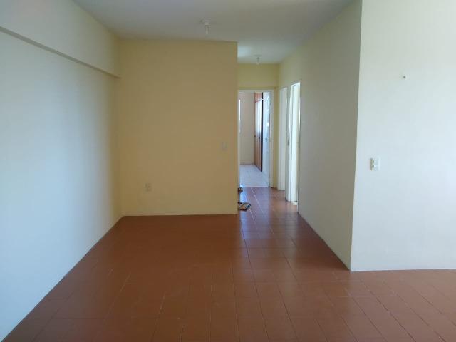 Ótimo apartamento com 03 quartos para aluguel no Centro - Foto 2
