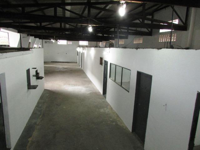Galpão no Pq. São Caetano - Próximo à Av. 28 de Março, à antiga Estação Ferroviária, etc - Foto 6