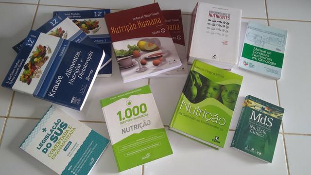 Livros do curso de Nutrição - Foto 5