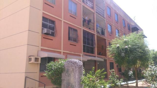 Apartamento no Montese | 2 Quartos | 1 Vaga Garagem