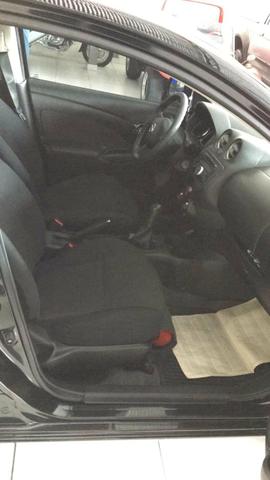 Nissan Versa 1.6 SV - Foto 4