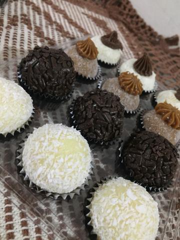 Vendo brigadeiros salgados e bolo de aniversário faça sua encomenda hoje mesmo - Foto 4