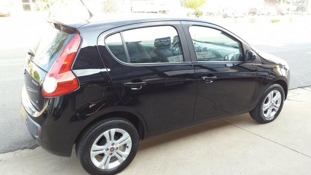 Fiat - Palio 1.4 Attractive - Foto 3