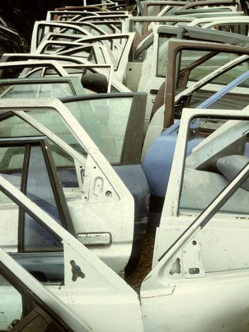 Portas Usadas para varias marca de carros - Foto 2