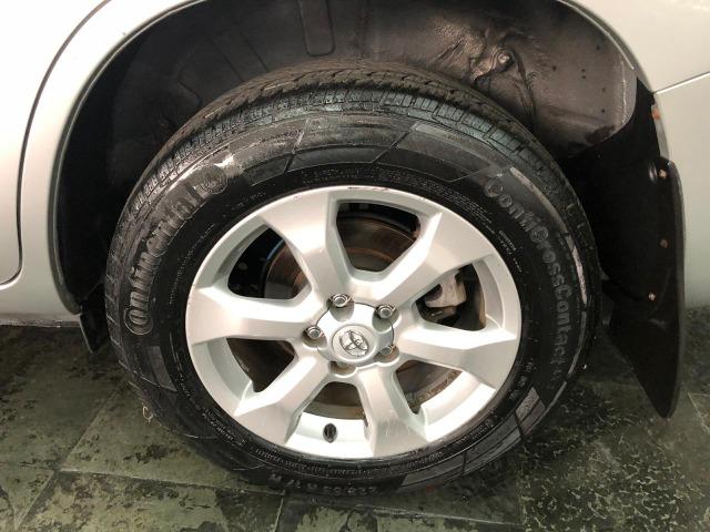 Toyota RAV4 4x4 2.4 16V Gasolina Automática - Foto 9