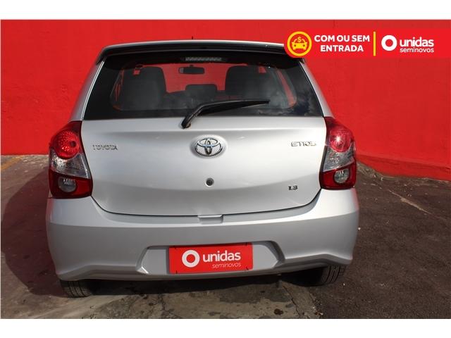 Toyota Etios 1.3 x 16v flex 4p manual - Foto 6