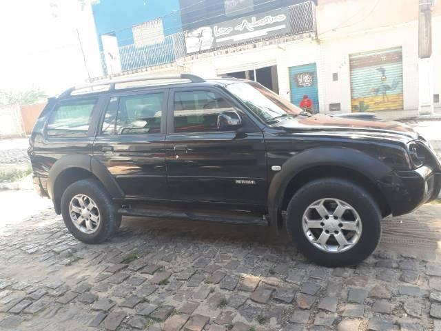Pajero 2010 completa a diesel troca em carro menor - Foto 2