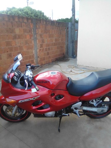 SUZUKI GSX750F 2003 FILÉ