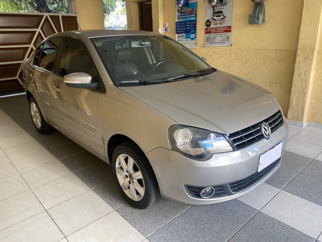 POLO 1.6 SEDAN CONFORTLINE 2013