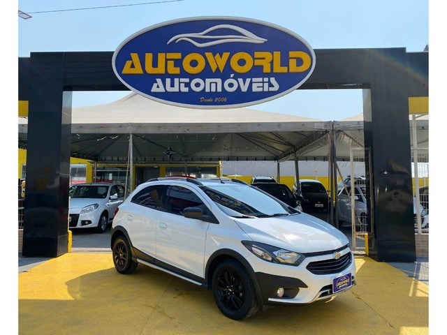 CHEVROLET ONIX 1.4 MT ACT