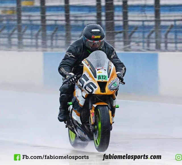 KAWASAKI PISTA ZX10R 2009