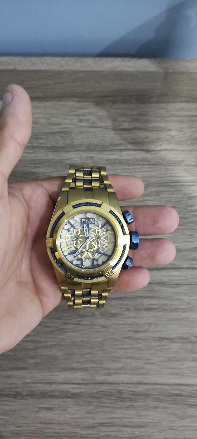 invicta zeus esqueleto