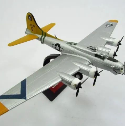 Miniatura Avião Bombardeiro Boeing B-17b Flying Fortress - Foto 2