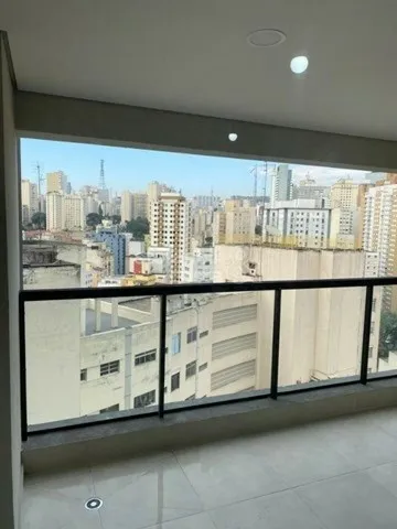 Prédio Novo, andar alto
