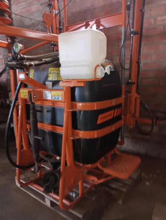 Pulverizador jacto novo