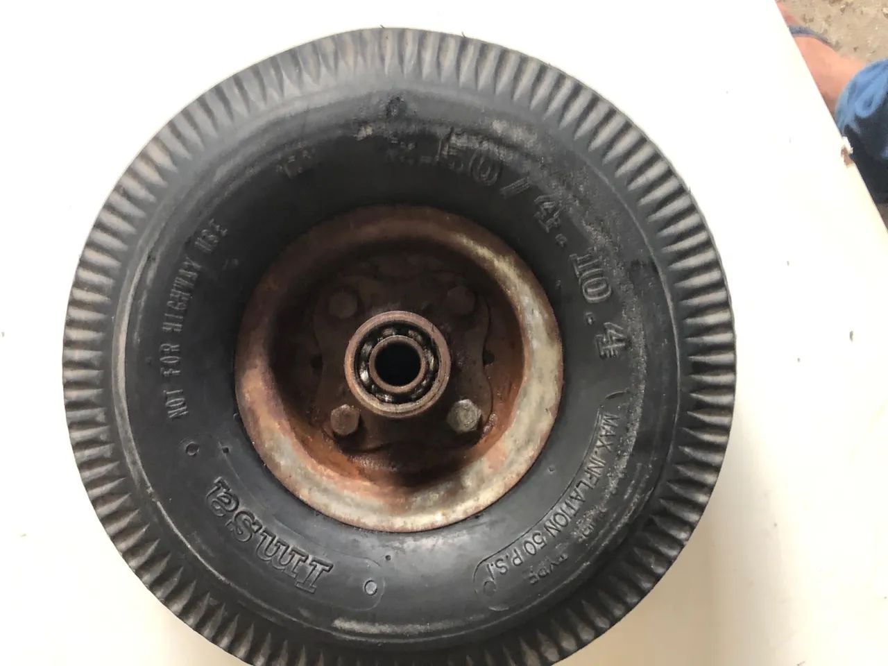 Pneu para carrinho  - Foto 2