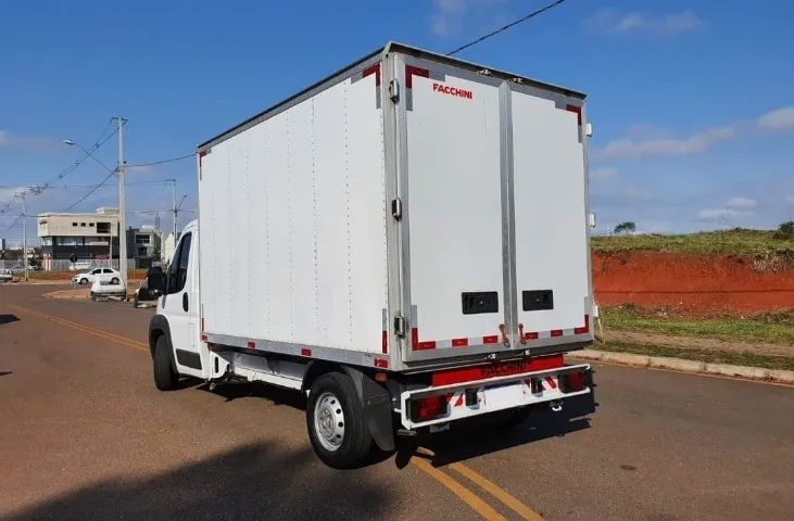 Fiat Ducato Baú Seco 2018 - Foto 2